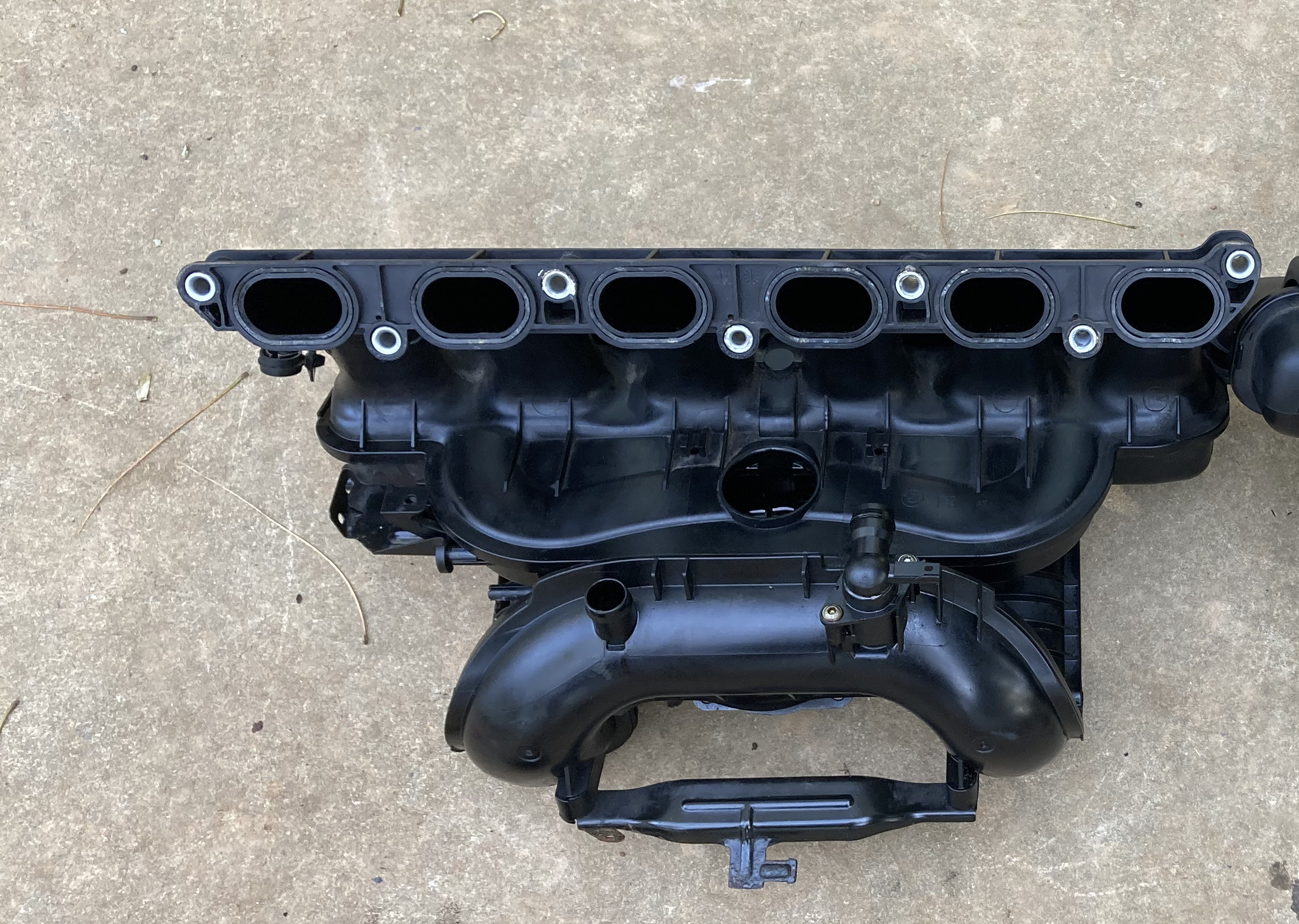 BMW Intake Manifold 2
